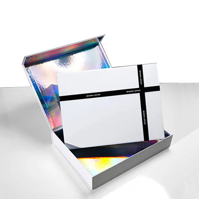 Custom Luxury Garment Packaging Boxes For Clothes T Shirt